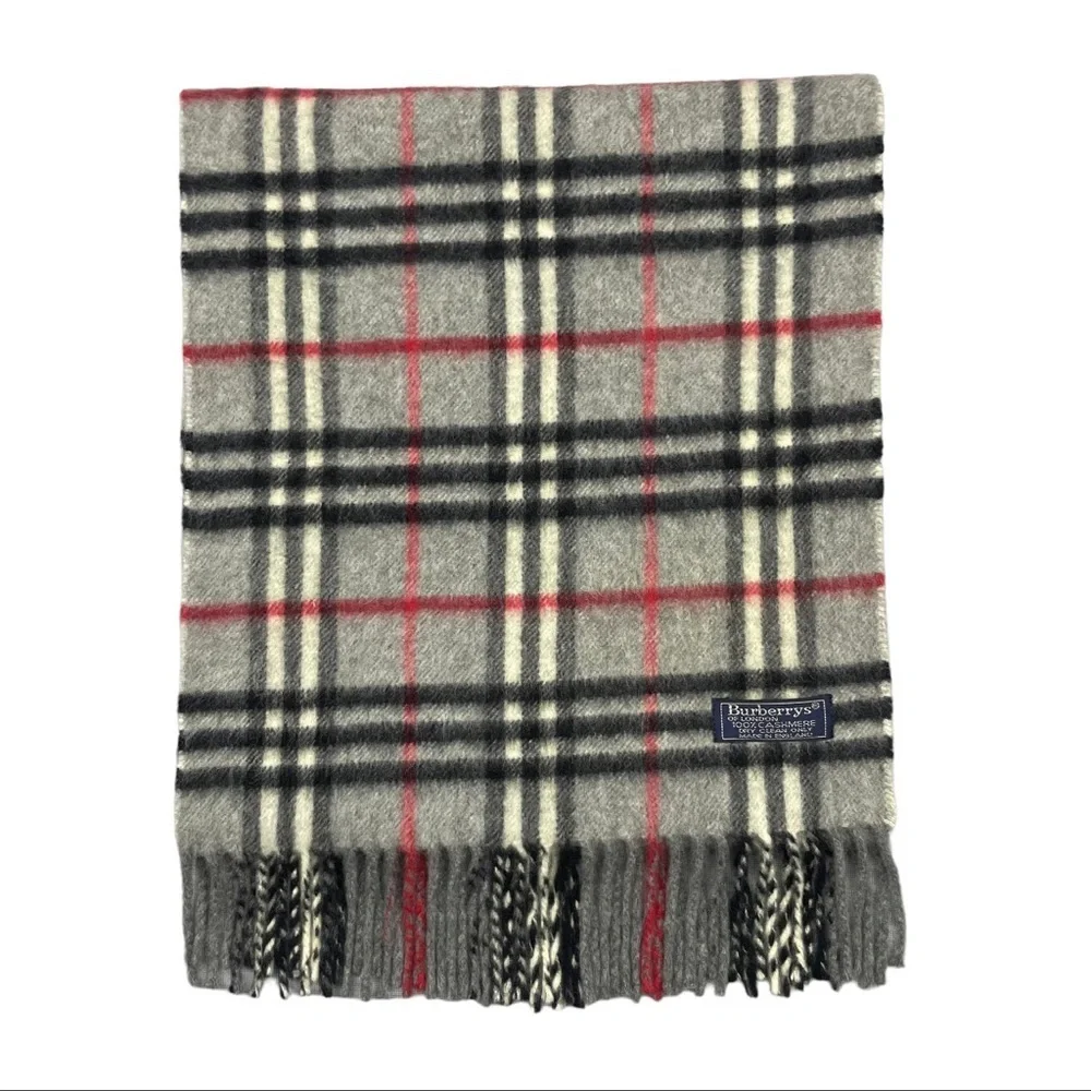 Burberry stylish burberrys
